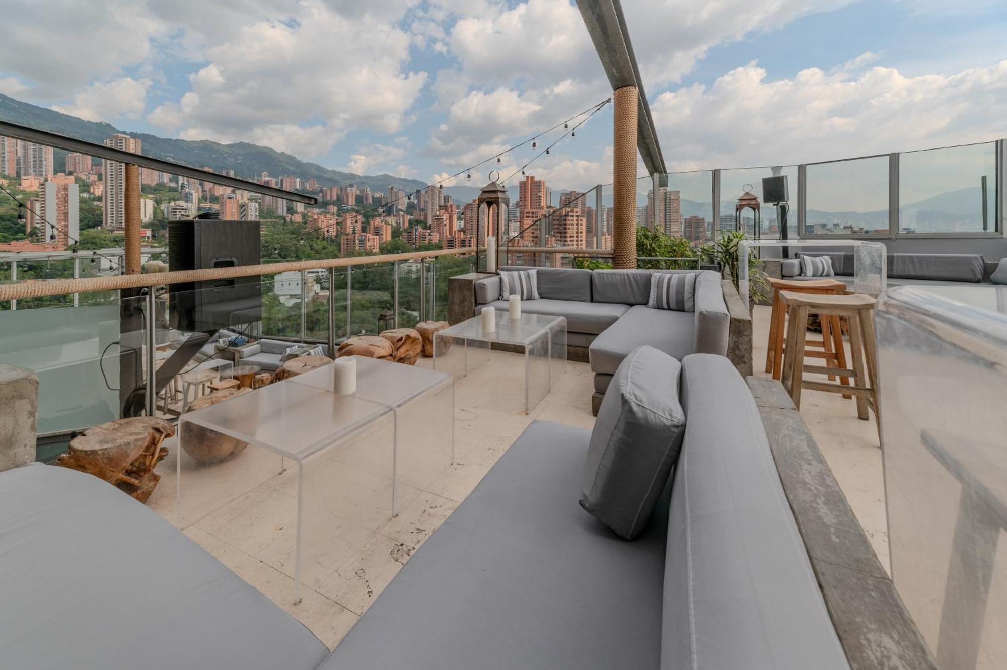 The Charlee Hotel Medellín Exteriör bild