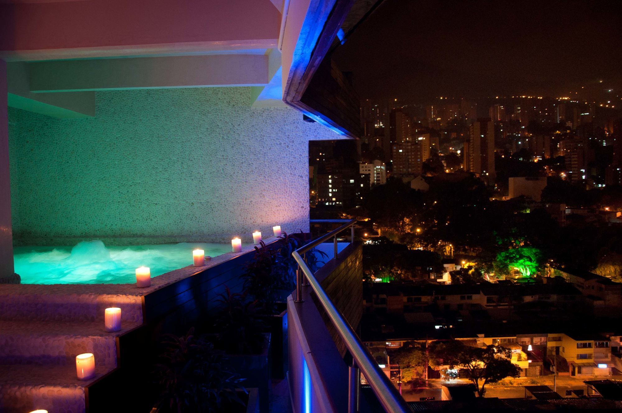 The Charlee Hotel Medellín Exteriör bild